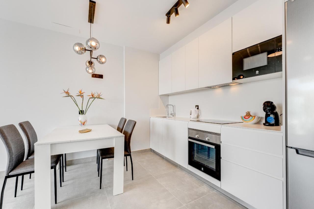 Modern New Apartment Las Terrazas De Costa Adeje. Heated Pool, Big Terrace And Private Parking Екстер'єр фото