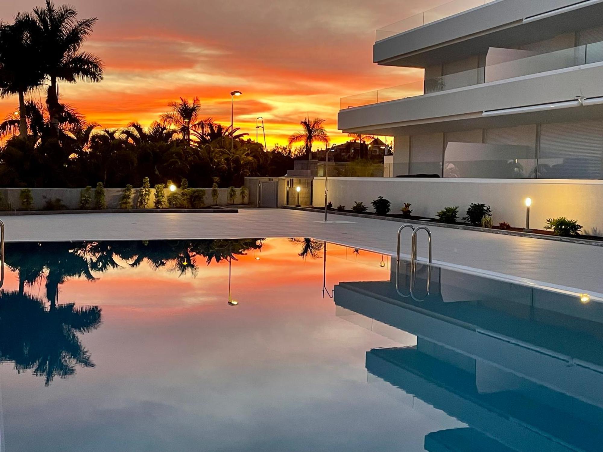 Modern New Apartment Las Terrazas De Costa Adeje. Heated Pool, Big Terrace And Private Parking Екстер'єр фото